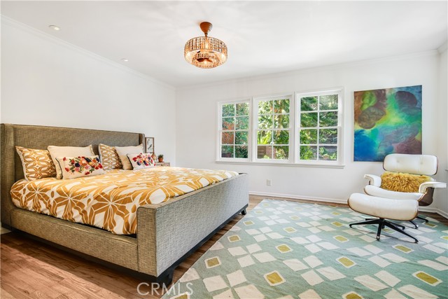4295 Canoga Avenue, Woodland Hills CA: https://media.crmls.org/medias/e31c5038-1bf2-45f8-91ac-3376d74edd06.jpg