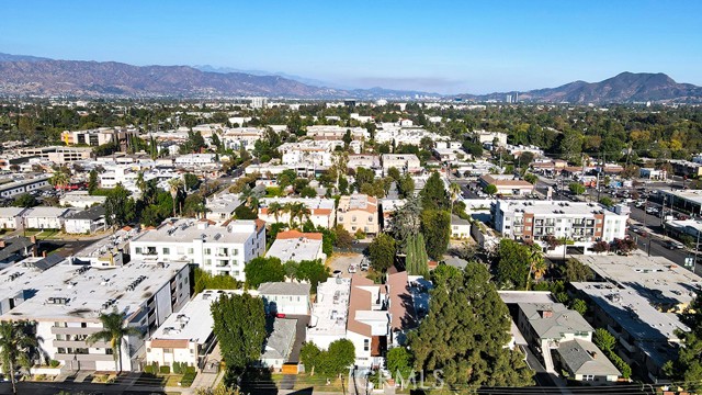 2 Bed Home for Sale in Valley Village, California
