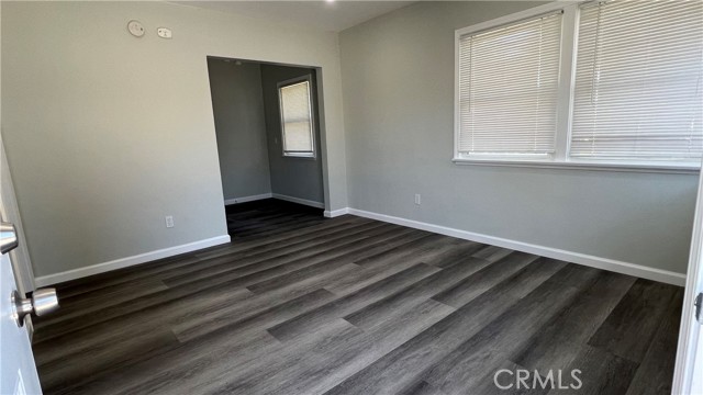 Detail Gallery Image 6 of 35 For 494 E Sunset St, Long Beach,  CA 90805 - – Beds | – Baths