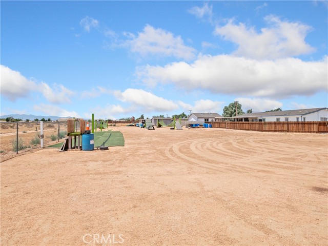 Detail Gallery Image 43 of 45 For 23099 Lucilla Rd, Apple Valley,  CA 92308 - 3 Beds | 2/1 Baths