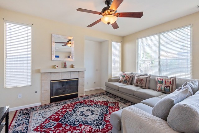 Detail Gallery Image 2 of 27 For 25374 Ridgemoor Rd, Menifee,  CA 92586 - 5 Beds | 3 Baths
