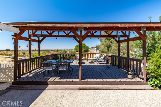 7240 Iverson Place, Paso Robles CA: https://media.crmls.org/medias/e31f7f88-c73e-431a-96de-6d1a7c81ef5d.jpg
