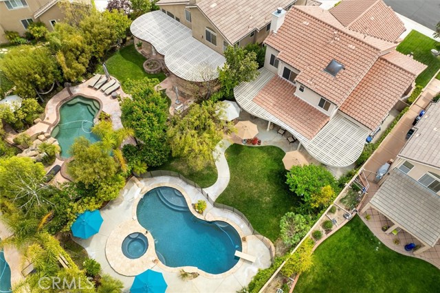 28433 Pinewood Court, Saugus CA: https://media.crmls.org/medias/e31fdcff-89e8-41ce-9617-603c0c255a61.jpg
