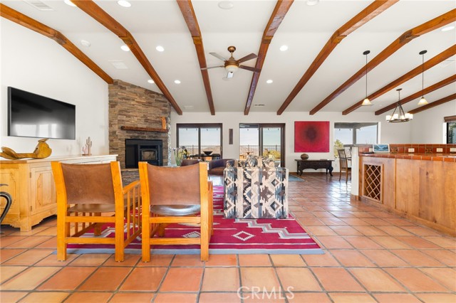 Detail Gallery Image 8 of 63 For 60556 Mountain View Trl, Joshua Tree,  CA 92252 - 3 Beds | 2 Baths