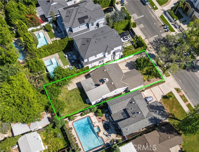 Detail Gallery Image 37 of 37 For 22647 Clarendon St, Woodland Hills,  CA 91367 - 3 Beds | 2 Baths