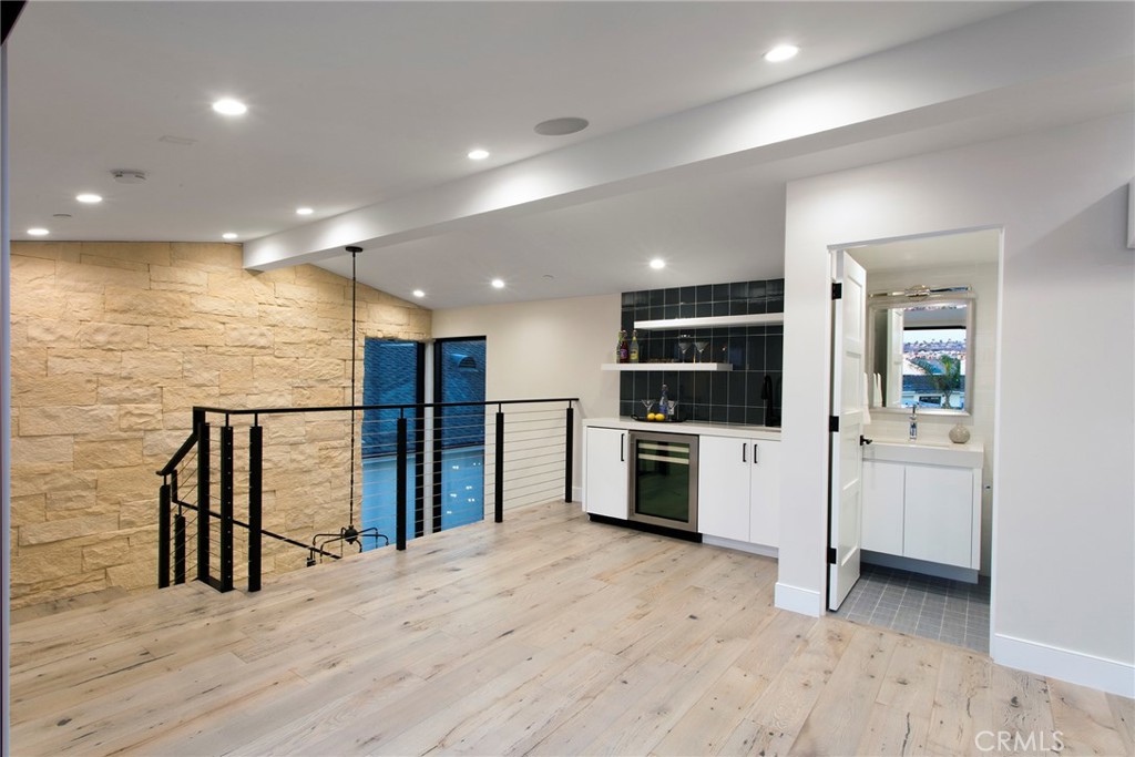 E3226458 Fab0 40b1 B4d0 70ce0e37483b