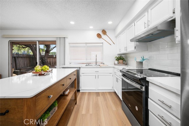 Detail Gallery Image 28 of 73 For 4236 Larwin, Cypress,  CA 90630 - 4 Beds | 2/1 Baths