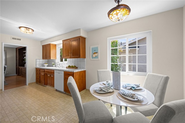 Detail Gallery Image 21 of 64 For 939 W Orange Rd, Santa Ana,  CA 92706 - 3 Beds | 2 Baths