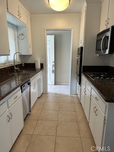 8641 Garfield, Riverside CA: https://media.crmls.org/medias/e3237887-ec9b-4dde-a5a7-f55cb07d83f5.jpg