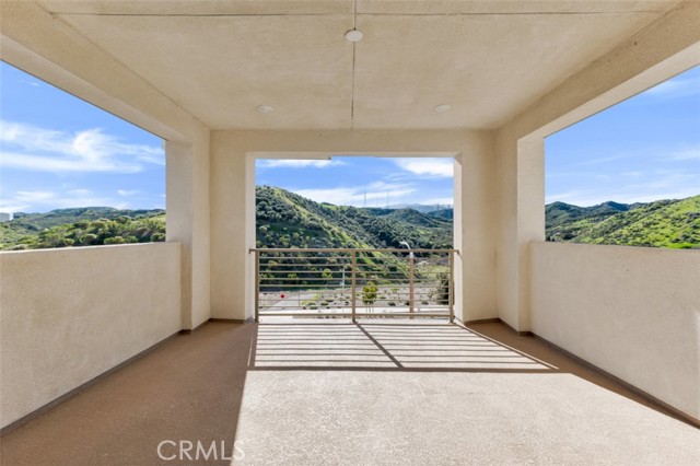 Detail Gallery Image 39 of 53 For 26712 Afton Ln, Valencia,  CA 91381 - 4 Beds | 3/1 Baths