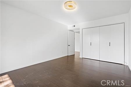https://media.crmls.org/medias/e324a06b-ecc7-411d-a294-18fae06608e0.jpg?preset=X-Large