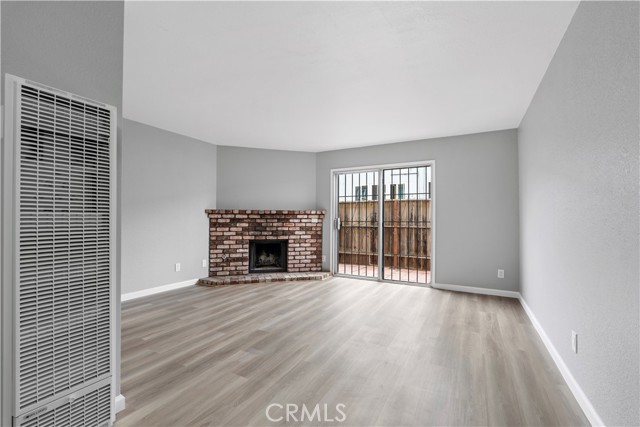 Photo #4: CRPW25168663 Listing 