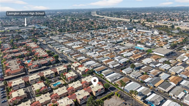 Detail Gallery Image 45 of 46 For 4304 Lincoln Plaza, Cypress,  CA 90630 - 2 Beds | 2/1 Baths