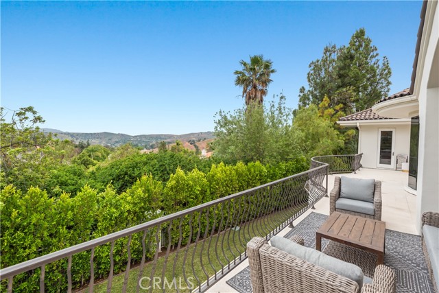 Detail Gallery Image 26 of 41 For 25548 Kingston Ct, Calabasas,  CA 91302 - 5 Beds | 6/1 Baths