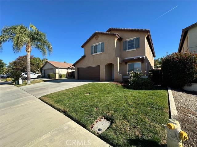 Detail Gallery Image 2 of 31 For 15300 Adobe Way, Moreno Valley,  CA 92555 - 5 Beds | 2/1 Baths