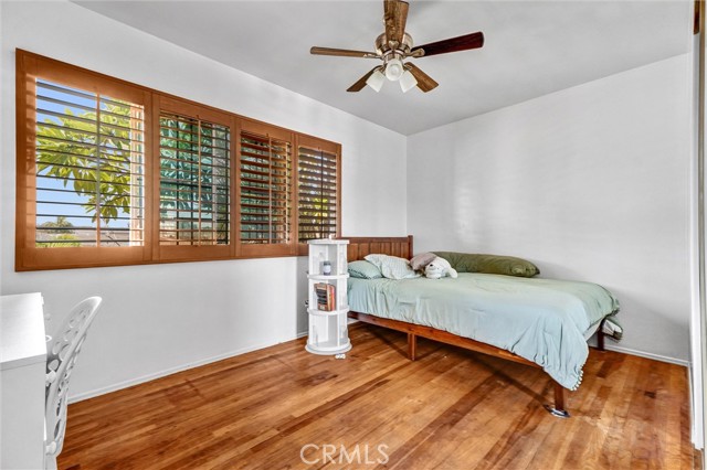 1104 Frigate, Wilmington CA: https://media.crmls.org/medias/e327da10-42b1-4908-8985-bf6ee0874037.jpg