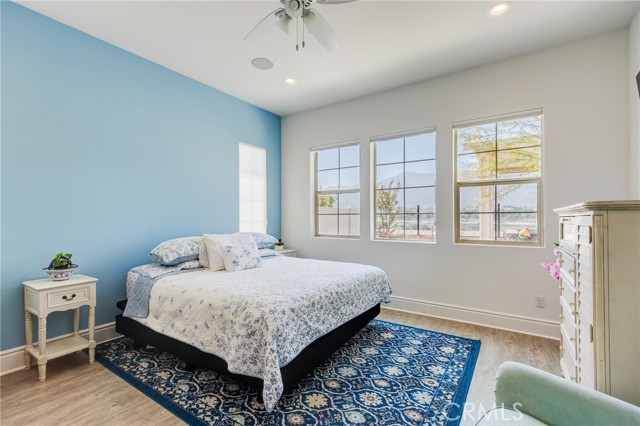 11537 Alton Drive, Corona CA: https://media.crmls.org/medias/e3285818-87c5-4ec2-841e-881d274593fa.jpg