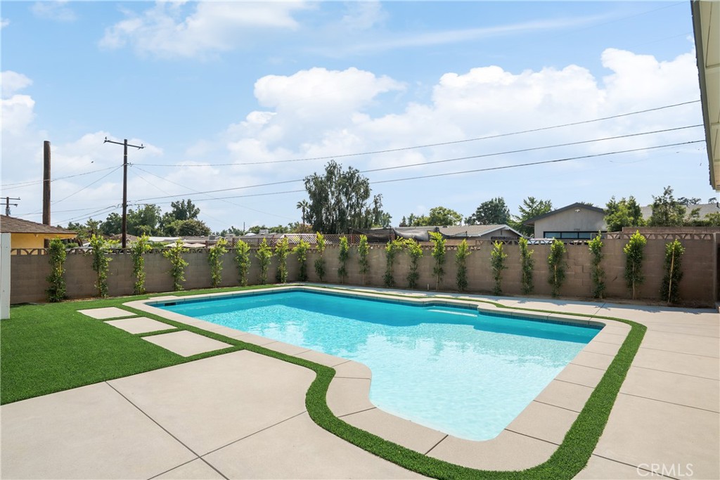 MLS #CV25177560 img 33