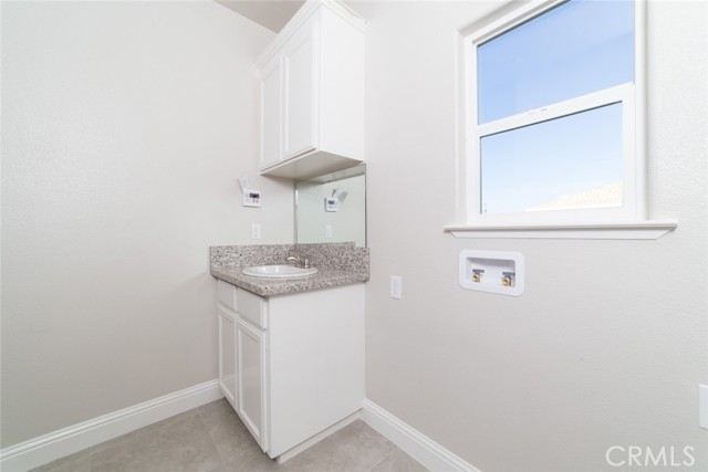 Detail Gallery Image 18 of 27 For 30974 Avenue 21, Madera,  CA 93638 - 4 Beds | 2/1 Baths