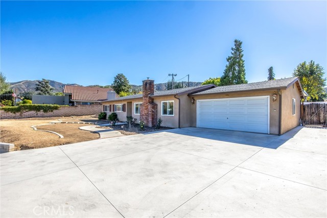 11336 Acropolis Drive, Yucaipa CA: https://media.crmls.org/medias/e3292d7d-9b66-4205-85dc-9f346f6c7812.jpg