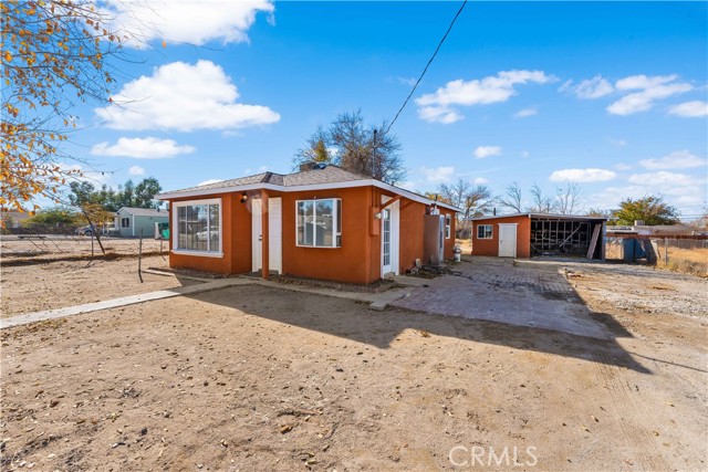 Detail Gallery Image 4 of 33 For 43331 Fairglen Rd, Lancaster,  CA 93535 - 3 Beds | 1 Baths