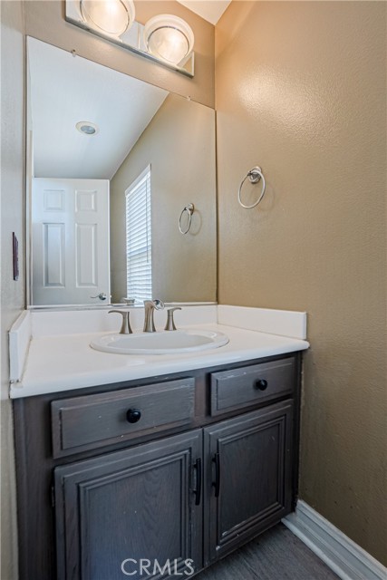 Detail Gallery Image 28 of 57 For 828 N Temescal St, Corona,  CA 92879 - 4 Beds | 2/1 Baths