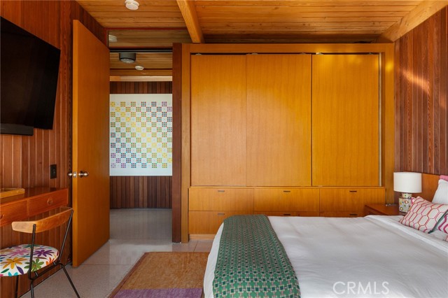 Detail Gallery Image 24 of 32 For 1515 N Tigertail, Los Angeles,  CA 90049 - 3 Beds | 2/1 Baths