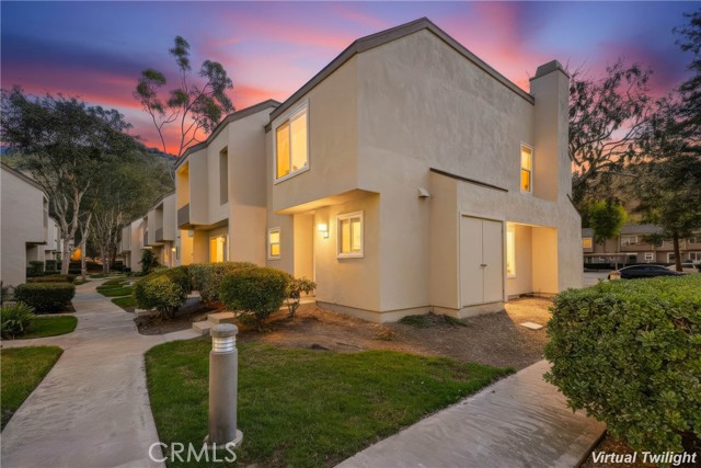 Front Image Thumbnail for CROC25272755