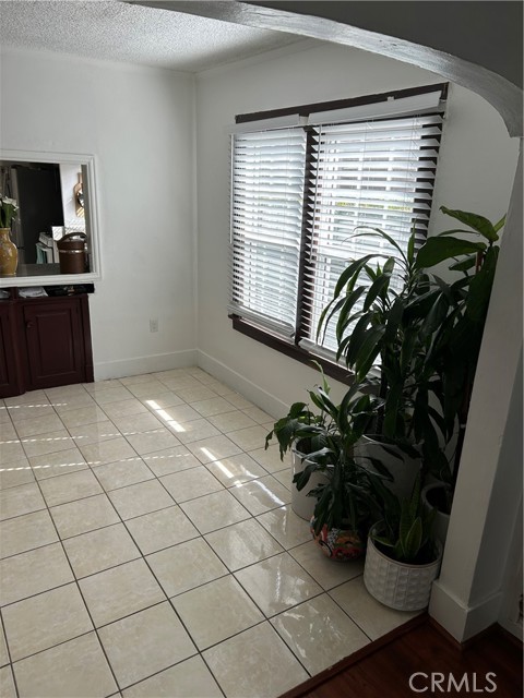 Detail Gallery Image 16 of 22 For 4174 3rd  Ave, Los Angeles,  CA 90008 - 2 Beds | 2 Baths