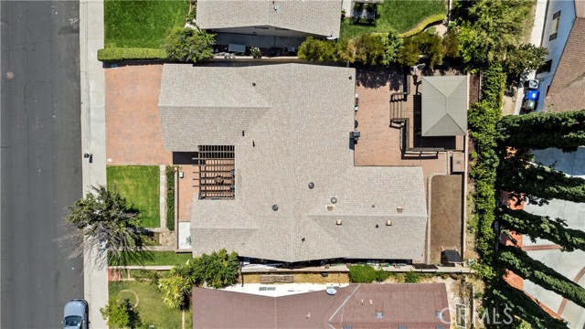 26927 Cuatro Milpas Street, Valencia CA: https://media.crmls.org/medias/e32e992a-38da-4ecc-9e59-c439fc85fd67.jpg