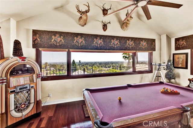 Detail Gallery Image 30 of 51 For 1532 Kensing Ln, North Tustin,  CA 92705 - 5 Beds | 6/2 Baths