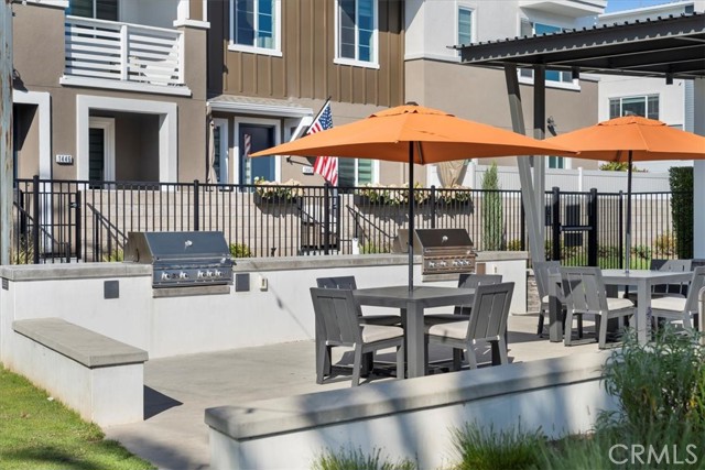 Detail Gallery Image 43 of 56 For 27659 S Rosewood Ln, San Pedro,  CA 90732 - 4 Beds | 3/1 Baths