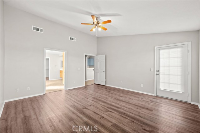 Detail Gallery Image 17 of 41 For 13229 Great Falls, Victorville,  CA 92395 - 3 Beds | 2 Baths