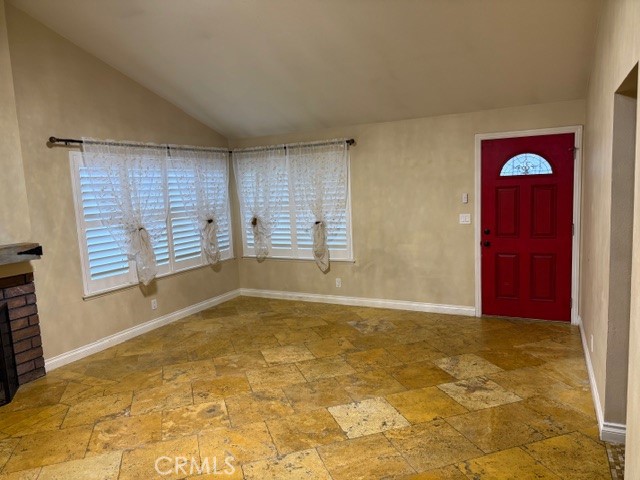 3955 Lecont Court, Simi Valley CA: https://media.crmls.org/medias/e3314ded-17e0-4ae5-af93-26db61aed54b.jpg