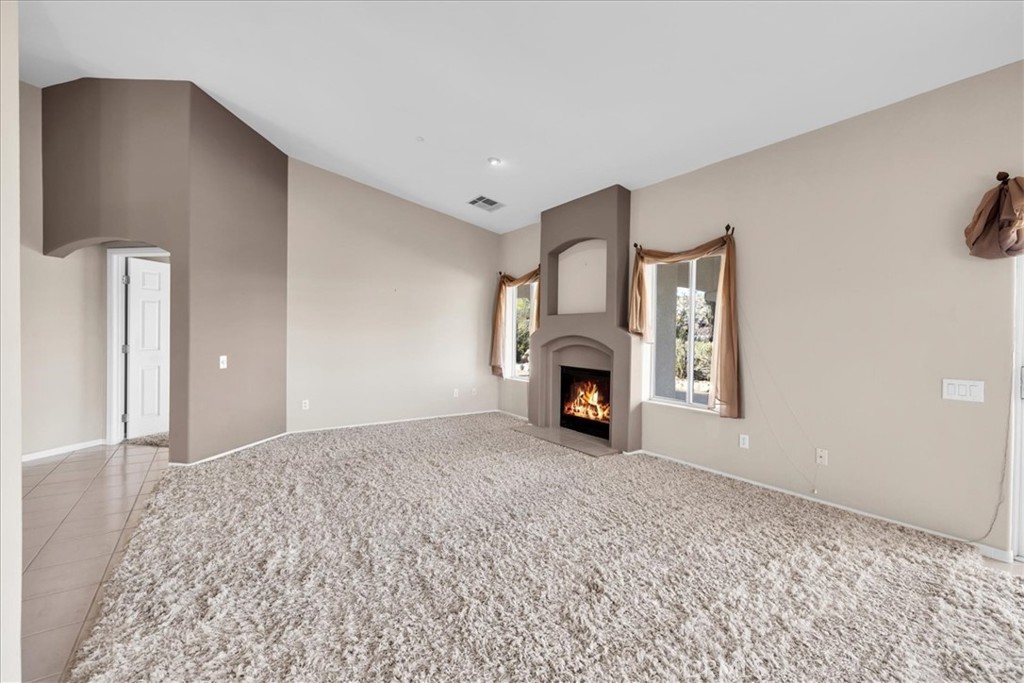 MLS #JT25257381 image #3