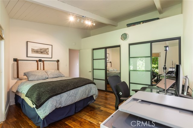 Detail Gallery Image 43 of 60 For 11922 Sunshine Ter, Studio City,  CA 91604 - 3 Beds | 2 Baths