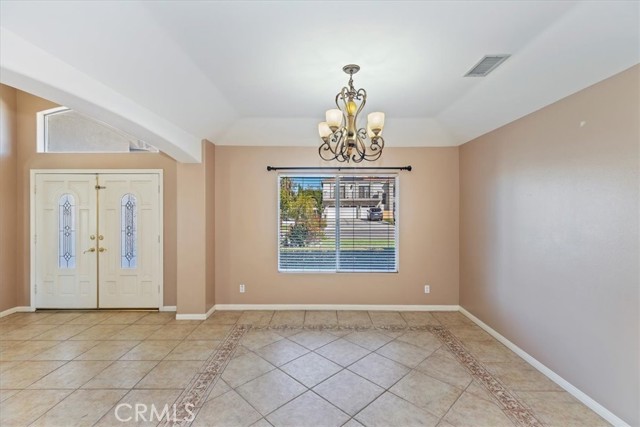 Detail Gallery Image 19 of 70 For 1042 Coronet, Riverside,  CA 92506 - 4 Beds | 4/1 Baths