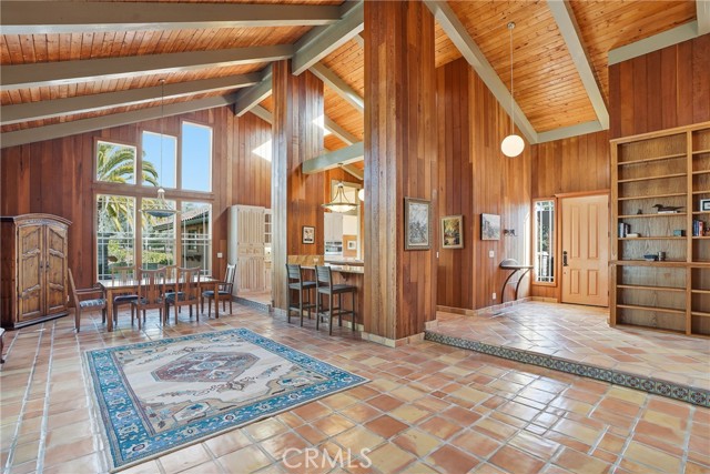 Image 4 of 44 For 1251 Mesa Oaks