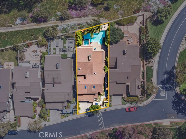 4 Woodhaven, Laguna Niguel CA: https://media.crmls.org/medias/e33437de-0dfa-4f59-81df-eda6209e8322.jpg