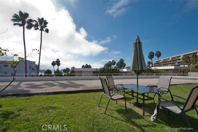 Detail Gallery Image 3 of 9 For 501 Avenida Del Mar 2a,  San Clemente,  CA 92672 - 2 Beds | 2 Baths