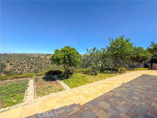 1278 Inspiration, West Covina CA: https://media.crmls.org/medias/e334c252-38fa-4211-9f82-4e88f42d567c.jpg