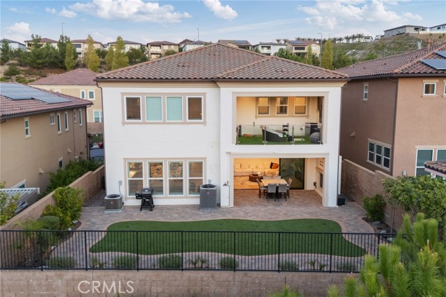 Detail Gallery Image 33 of 41 For 11949 Ricasoli Way, Porter Ranch,  CA 91326 - 5 Beds | 5/1 Baths