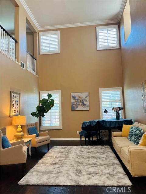 5803 Green Pine Court, Rancho Cucamonga CA: https://media.crmls.org/medias/e335efb4-85e1-4336-8564-e41e9b4b58d5.jpg