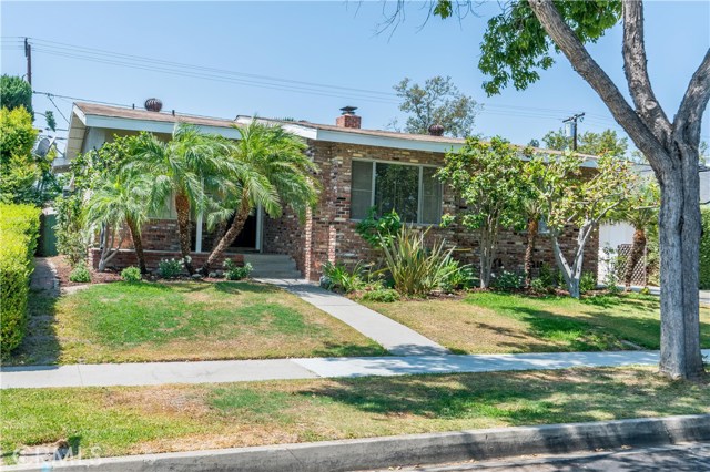 2609 Ladoga Ave, Long Beach, CA 90815