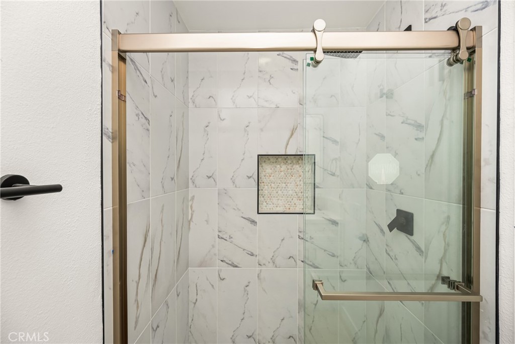 E337b789 C3dd 4934 Aa3f 8496ad1133c8