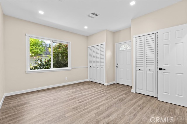 Detail Gallery Image 13 of 28 For 6329 Warner Dr, Los Angeles,  CA 90048 - 3 Beds | 3 Baths