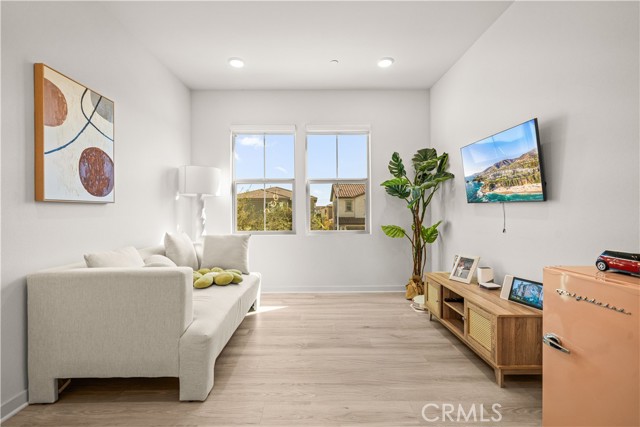 5 Bed Home for Sale in Ontario, California