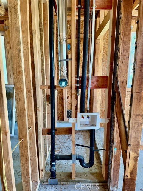 15021 15023 Sylvan, Van Nuys CA: https://media.crmls.org/medias/e339aef8-c52a-41b9-b5d7-9f8fcd425d86.jpg