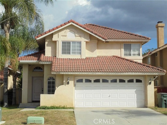 Detail Gallery Image 2 of 19 For 3535 Windstorm Way, Riverside,  CA 92503 - 4 Beds | 2/1 Baths
