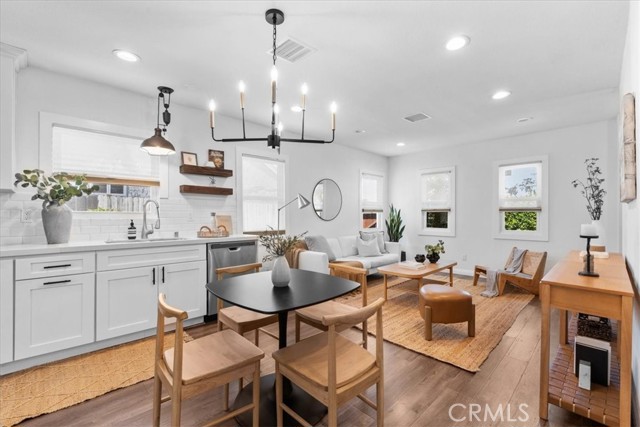 1940 Claudina Avenue, Los Angeles CA: https://media.crmls.org/medias/e339d675-05c2-4a66-9322-c09bacd45717.jpg